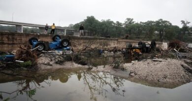 Se elevan a 52 las víctimas mortales de las inundaciones en Texas, entre ellas 15 niños