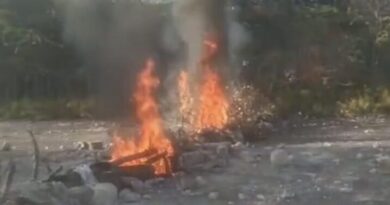 Protesta en Los Robles por apagones de Edesur