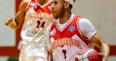 Caminantes vencen a Loros y asumen el liderazgo TBS Santo Domingo 2026