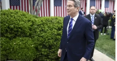 Crisis energética generada por guerra, obliga a EE.UU. a aliviar sanciones al petróleo iraní