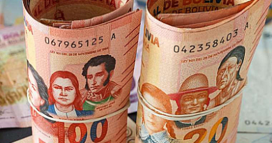 Bolivia paga récord de deuda externa y reduce sus reservas internacionales Bolivia paga récord de deuda externa y reduce sus reservas internacionales