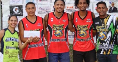 Equipo de Moca campeón en el voleibol de arena