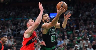 Celtics doblegan a Toronto Raptors
