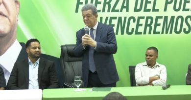 “Las elecciones se ganan sumando votos”, asegura Leonel al iniciar jornada de fin de semana con varias juramentaciones