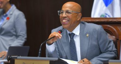 Diputados aprueban dos préstamos por 465 millones de dólares Diputados aprueban dos préstamos por 465 millones de dólares