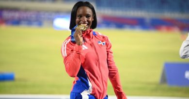Liranyi Alonzo conquista el oro para RD con récord incluido en los 100 metros planos de atletismo Liranyi Alonzo conquista el oro para RD con récord incluido en los 100 metros planos de atletismo