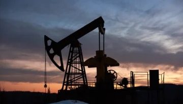 Confirman existencia de petróleo y gas en provincia de Angola