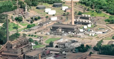 Sindicatos reclaman pago prestaciones a 88 trabajadores desahuciados por Falconbridge Dominicana Sindicatos reclaman pago prestaciones a 88 trabajadores desahuciados por Falconbridge Dominicana
