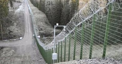 Finlandia finaliza valla de 200 kilómetros a lo largo de frontera con Rusia