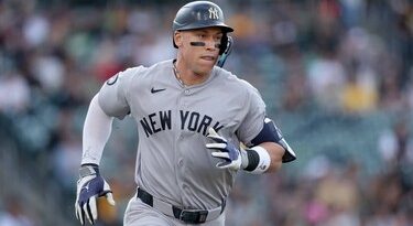 Yankees regresan a postemporada con jonrón decisivo de Aaron Judge