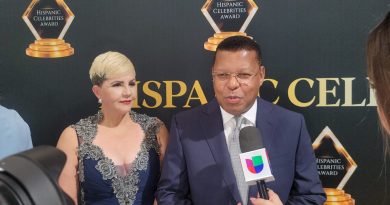 Dany Alcántara recibe el reconocimiento como Nuevo Líder de los medios de comunicación en República Dominicana