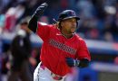 José Ramírez empata un récord al embasarse en 16 juegos al hilo en playoffs
